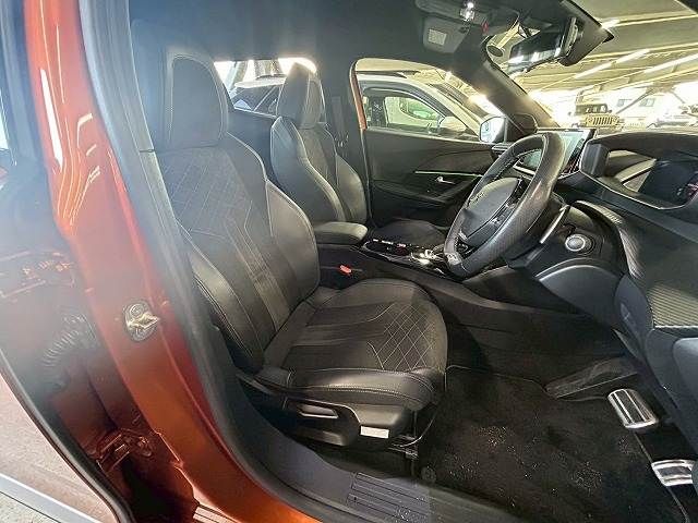 PEUGEOT 2008 2020 Image 31