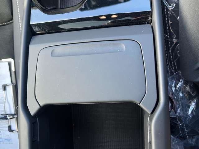 VOLVO C40 2023 Image 31