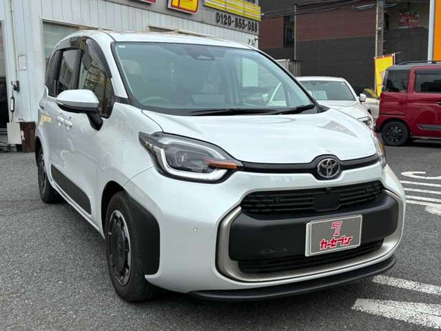 TOYOTA SIENTA HYBRID 2025 Image 31