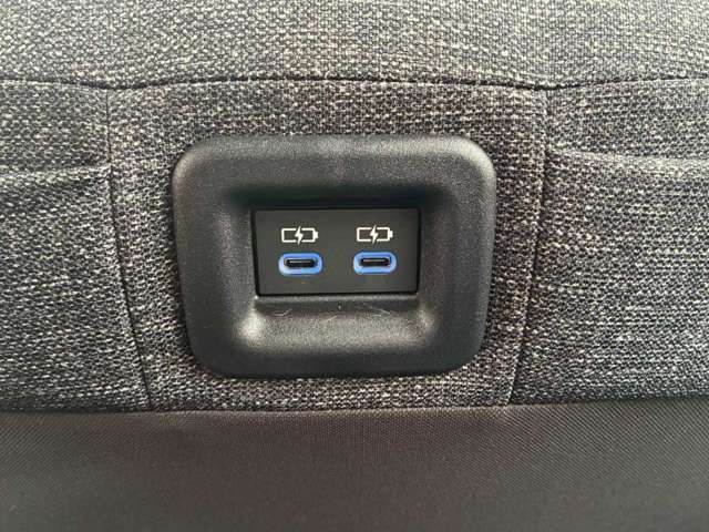 TOYOTA SIENTA HYBRID 2025 Image 31