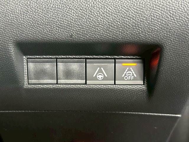 PEUGEOT 2008 2021 Image 31