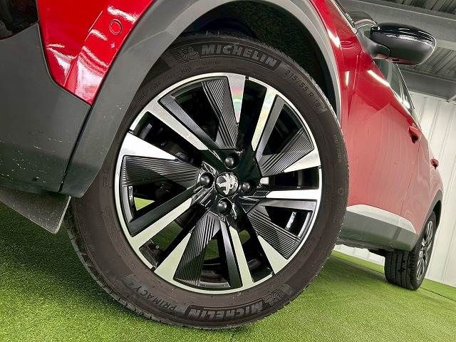 PEUGEOT 2008 2021 Image 31