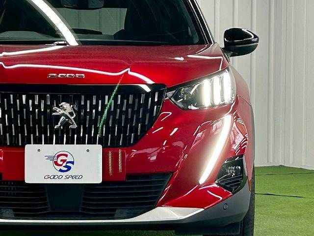 PEUGEOT 2008 2021 Image 31