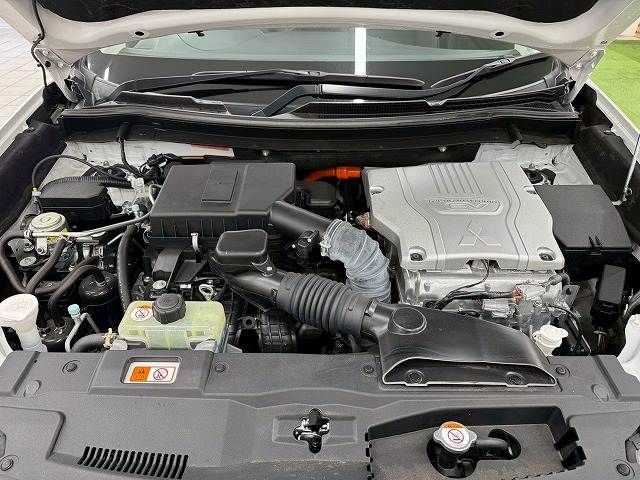 MITSUBISHI OUTLANDER PHEV 2018 Image 31