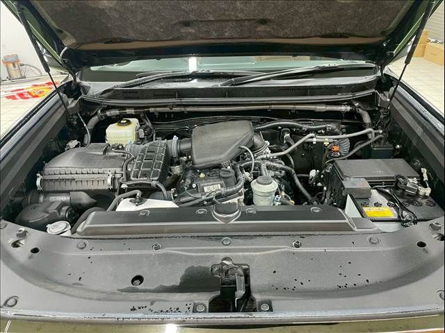 TOYOTA LANDCRUISER PRADO 2022 Image 31