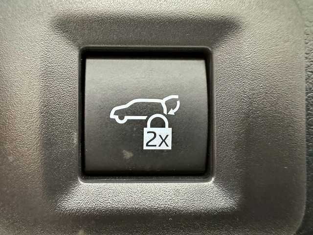 TOYOTA VELLFIRE  HYBRID 2023 Image 31