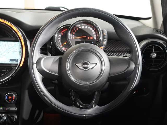 BMW MINI COOPER S 5D 2016 Image 31