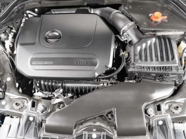 BMW MINI COOPER 5DOOR 2019 Image 31