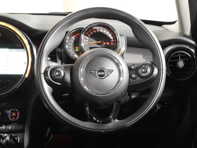 BMW MINI COOPER 5DOOR 2019 Image 31