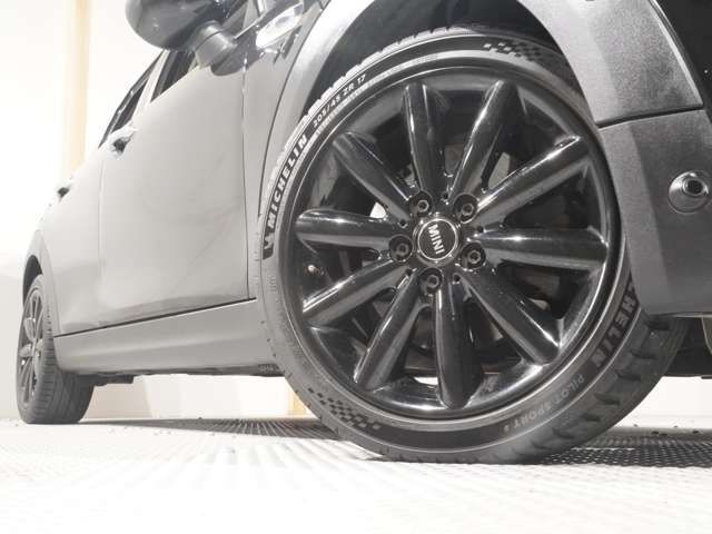 BMW MINI COOPER SD 5DOOR 2021 Image 31