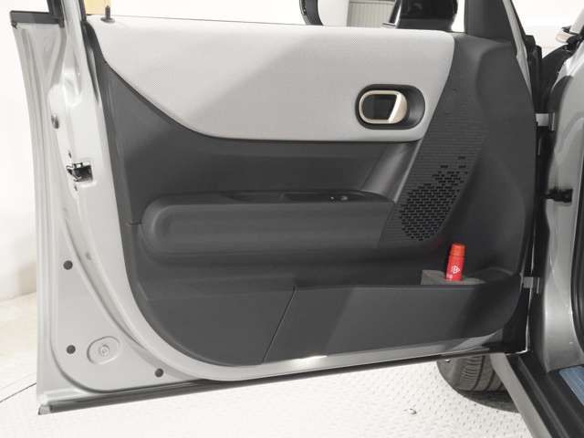 BMW MINI COOPER 5DOOR 2024 Image 31