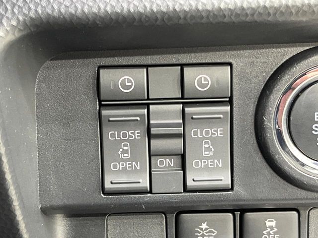 TOYOTA ROOMY 2021 Image 31