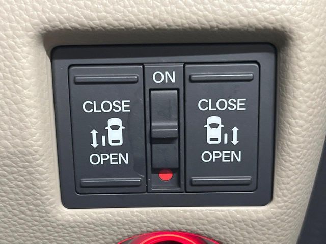 HONDA N BOX 2019 Image 31