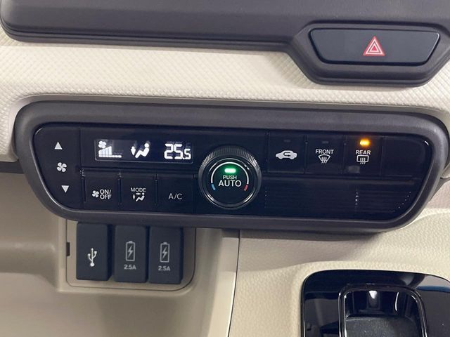 HONDA N BOX 2019 Image 31