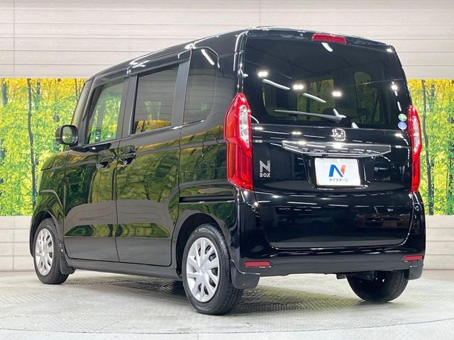 HONDA N BOX 2019 Image 31