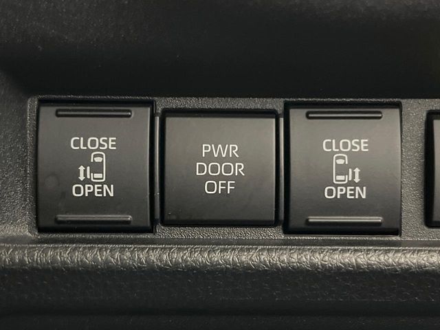 TOYOTA SIENTA HYBRID 2024 Image 31