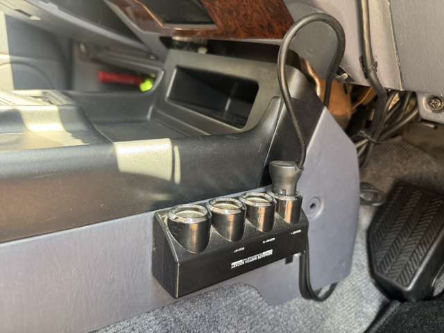 TOYOTA LANDCRUISER PRADO 1998 Image 31