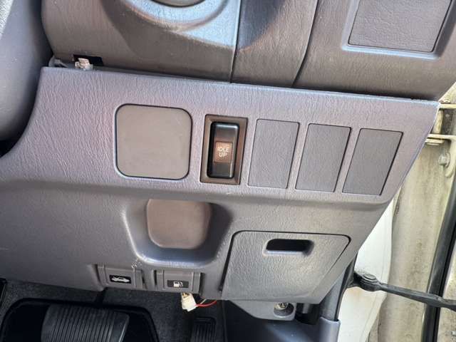 TOYOTA LANDCRUISER PRADO 1998 Image 31