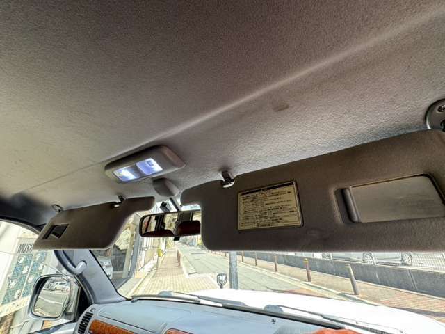 TOYOTA LANDCRUISER PRADO 1998 Image 31