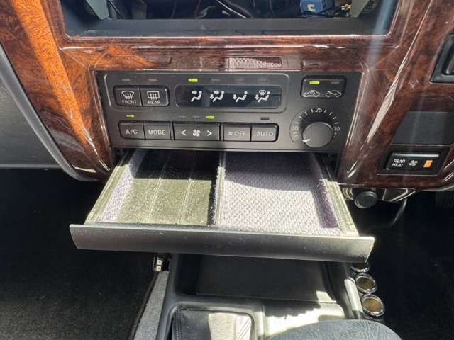 TOYOTA LANDCRUISER PRADO 1998 Image 31