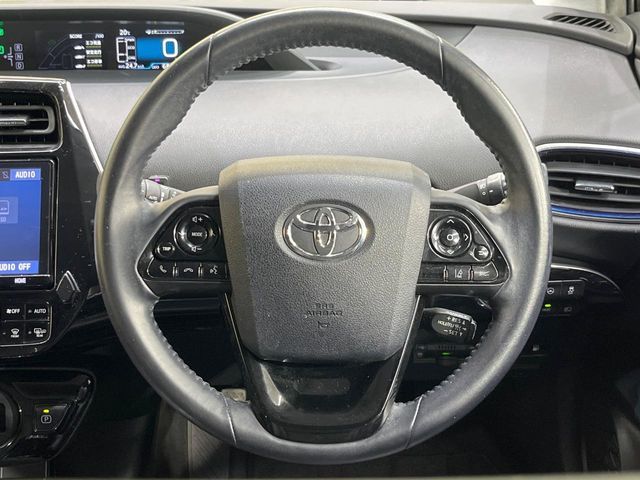 TOYOTA PRIUS 2019 Image 31