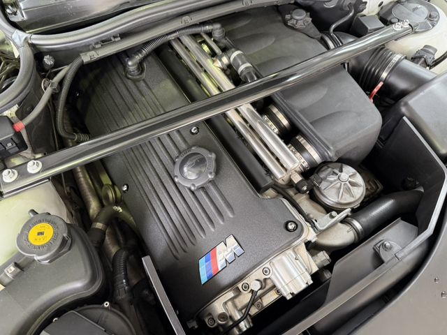BMW M3 2004 Image 31