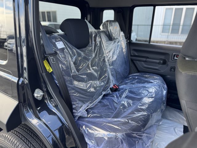 SUZUKI JIMNY NOMADE 2025 Image 31