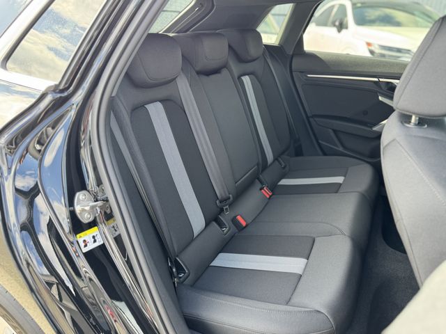 AUDI A3 SPORTBACK 2025 Image 31