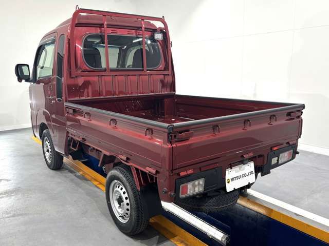 DAIHATSU HIJET TRUCK 4WD 2022 Image 31