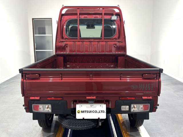 DAIHATSU HIJET TRUCK 4WD 2022 Image 31