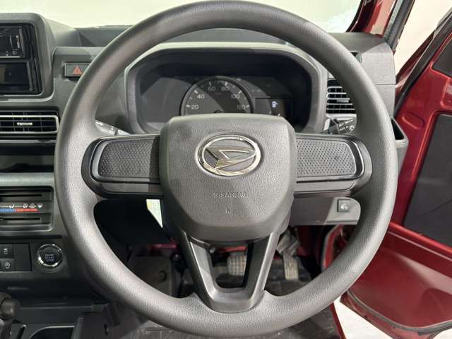 DAIHATSU HIJET TRUCK 4WD 2022 Image 31