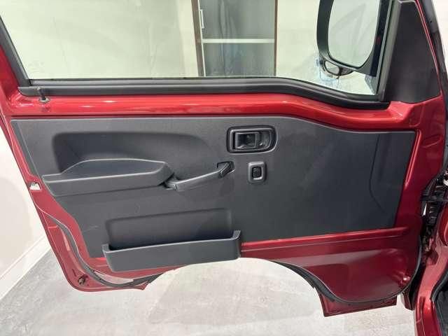 DAIHATSU HIJET TRUCK 4WD 2022 Image 31