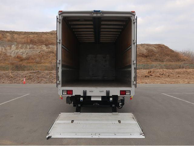 ISUZU FORWARD 2022 Image 31