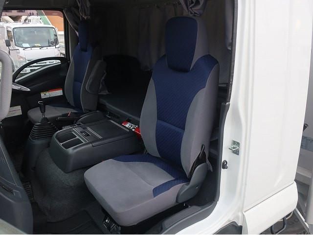 ISUZU FORWARD 2022 Image 31