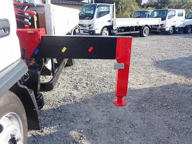 MITSUBISHI CANTER 2025 Image 31