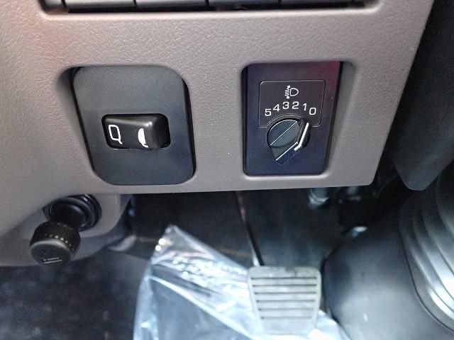 MITSUBISHI CANTER 2025 Image 31