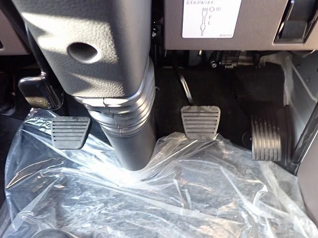 MITSUBISHI CANTER 2025 Image 31