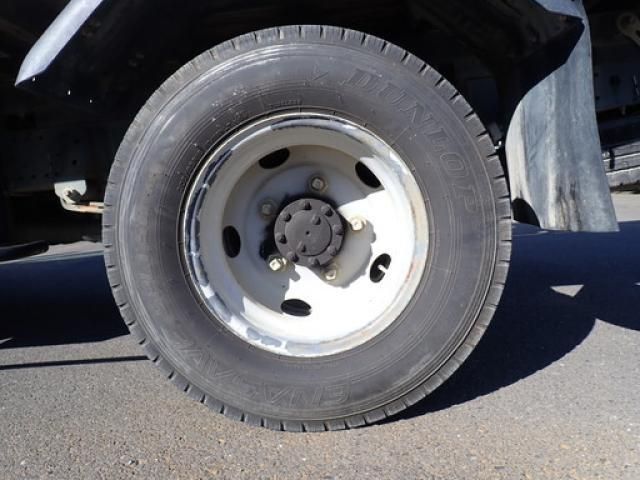 ISUZU ELF 2016 Image 31