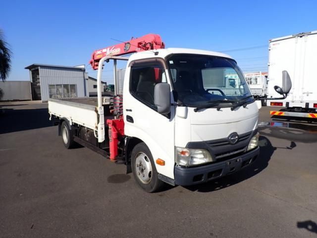 HINO DUTRO 2013 Image 31