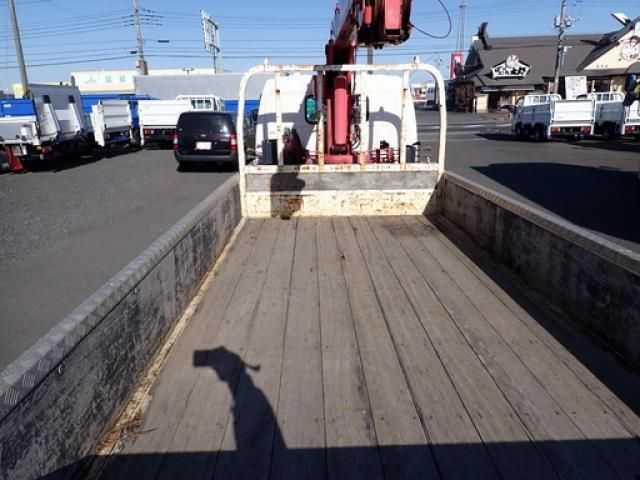 HINO DUTRO 2013 Image 31