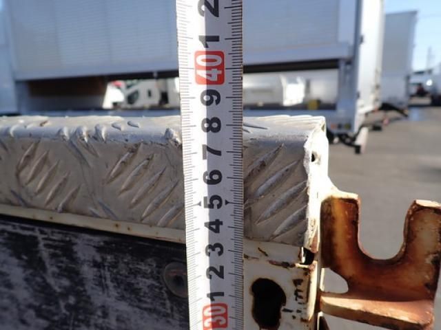 HINO DUTRO 2013 Image 31