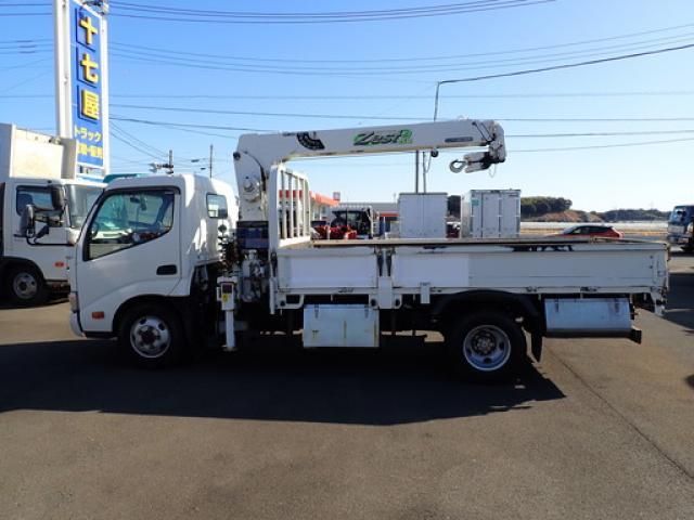 HINO DUTRO 2015 Image 31