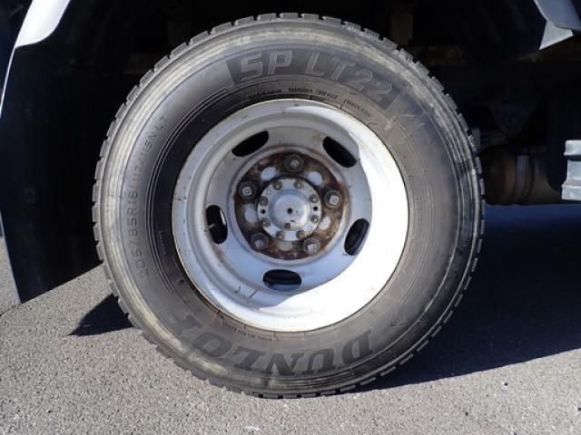 HINO DUTRO 2015 Image 31