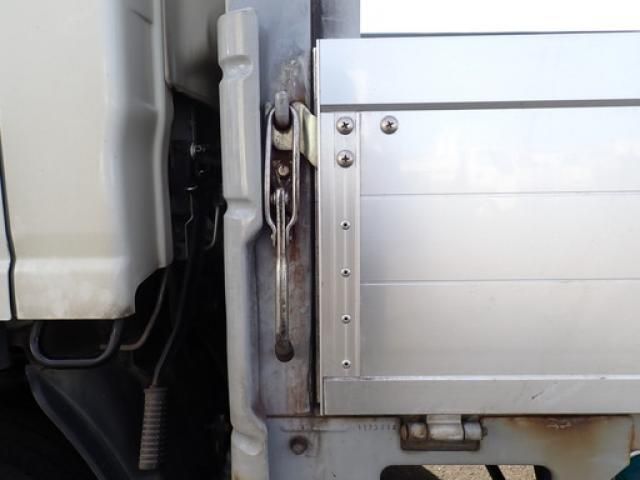 ISUZU ELF 2019 Image 31