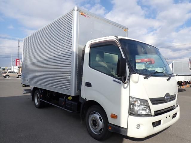 HINO DUTRO 2017 Image 31