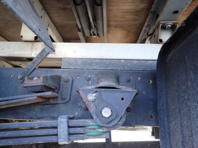 HINO DUTRO 2018 Image 31