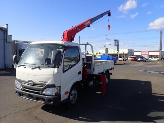 HINO DUTRO 2018 Image 31
