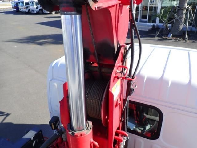 HINO DUTRO 2018 Image 31