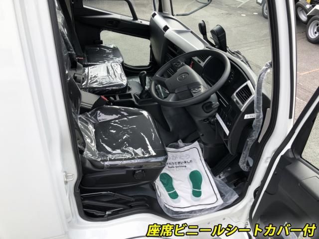 MITSUBISHI FUSOU FIGHTER 2025 Image 31