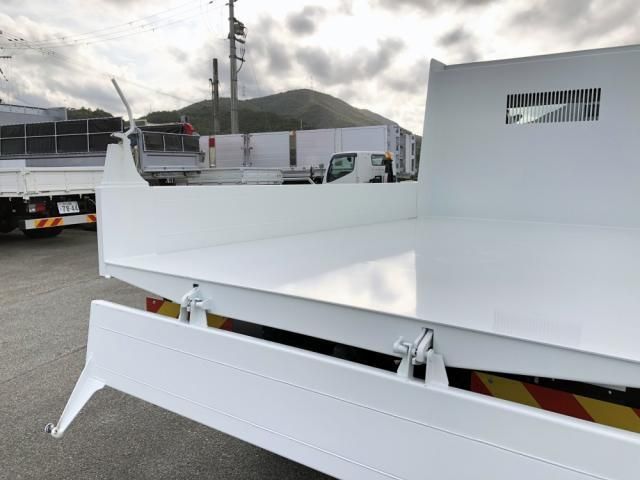 MITSUBISHI FUSOU FIGHTER 2025 Image 31